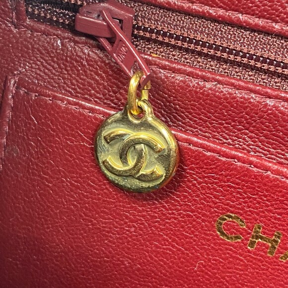 CHANEL Black Bag - Picture 13 of 16